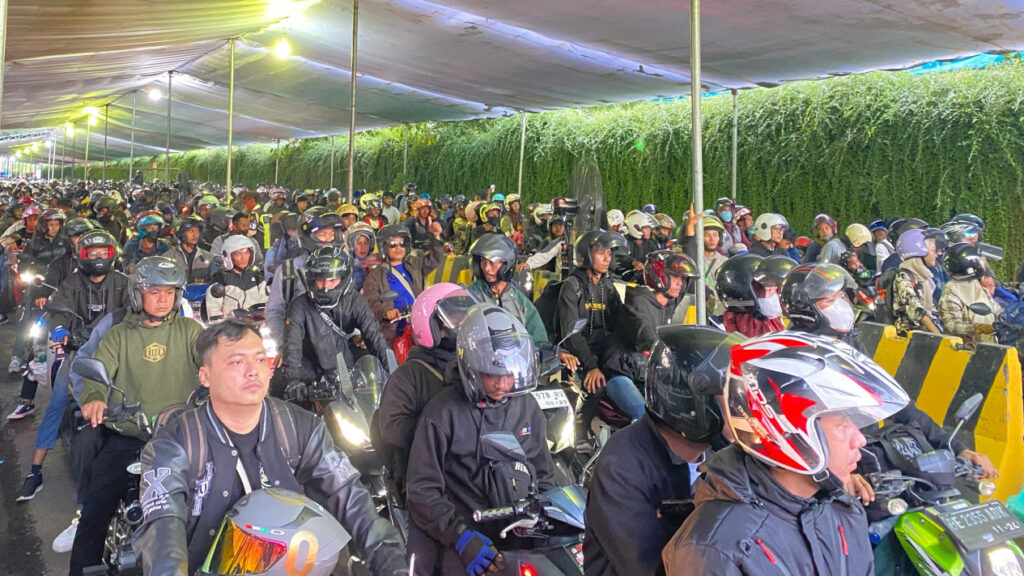 Hari Raya Iduladha: Pemudik Padati Jalur Selatan